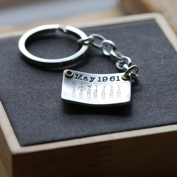 Personalised Silver Calendar Date Keyring