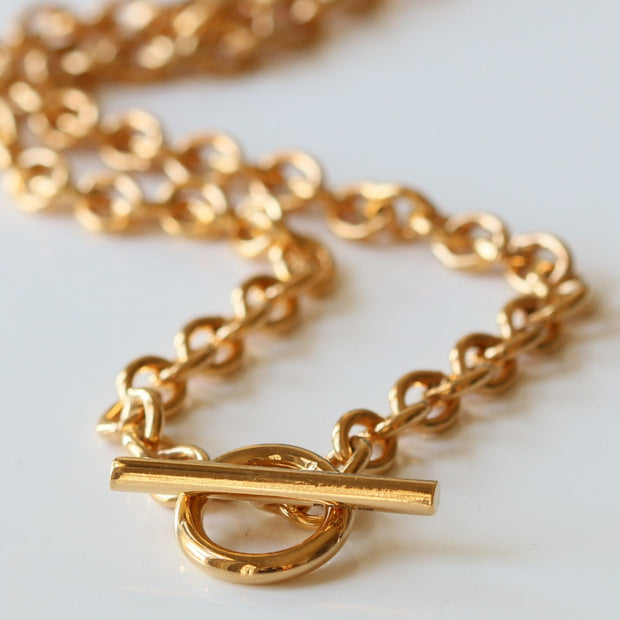 Solo Gold Vermeil T-Bar Necklace